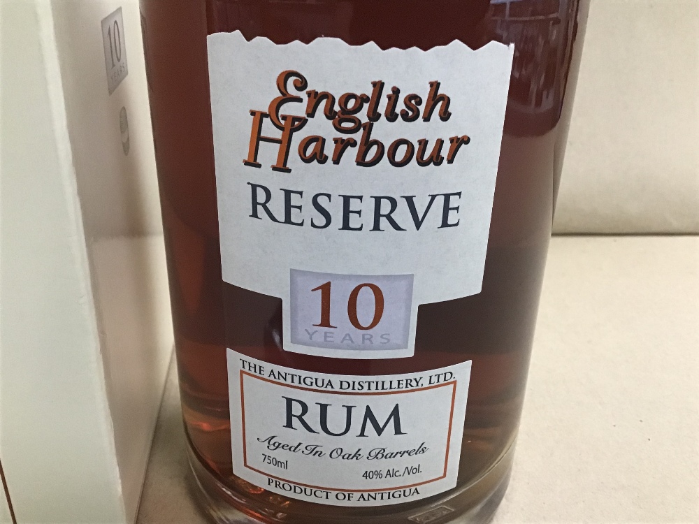 A BOTTLE OF ENGLISH HARBOUR RESERVE 10 YEARS OLD RUM, A PRODUCT OF ANTIGUA, 750ML 40% VOLUME, IN - Image 3 of 6