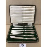 A SET OF SHEFFIELD HENRY WIGFULL CASED BUTTER KNIVES