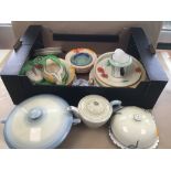 A MIXED BOX OF ART DECO CHINA INCLUDING SOME SHELLEY