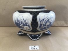 ROYAL WORCESTER AESTHETIC MOVEMENT BLUE AND WHITE WITH GLIT LOZENGE SHAPED VASE AND RELIEF MARK 1873