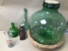 A COLLECTION OF COLOURED GLASS BOTTLES INCLUDING HORLICKS AND PINOXIC