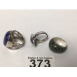 A GROUP OF THREE MODERN LADIES SILVER DRESS RINGS, 30G