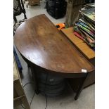 A GEORGIAN MAHOGANY CONSOLE /HALL TABLE