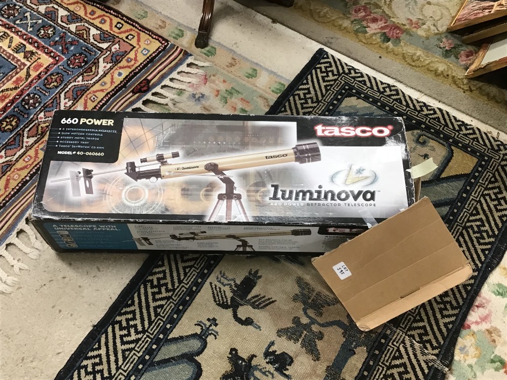 A TASCO TELESCOPE 660 PRO WITH BOX