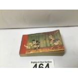 A MINIATURE WALT DISNEY MOVING PICTURE FILM BOOK FEATURING DONALD DUCK AND MICKEY MOUSE 7CM