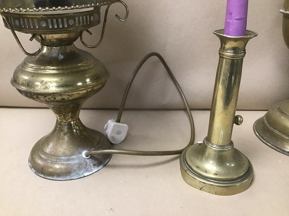 TWO VICTORIAN OIL LAMPS ONE BEING CONVERTED TO ELECTRIC BOTH WITHOUT GLASS FUNNELS ALSO A - Image 4 of 4
