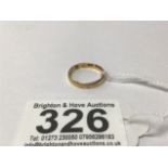 A SMALL LADIES 22CT GOLD WEDDING BAND, UK RING SIZE J, 1.5G