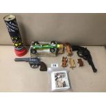 VINTAGE TOYS INCLUDING TWO PISTOLS, ONE BEING A CAP GUN BY IDEAL OF GERMANY, A TRIANG MINI HI-WAY