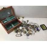 A JEWELLERY BOX FULL OF COSTUME JEWELLERY