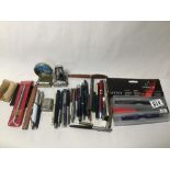 A QUANTITY OF PENS INCLUDING PARKER AND ACCESSORIES.