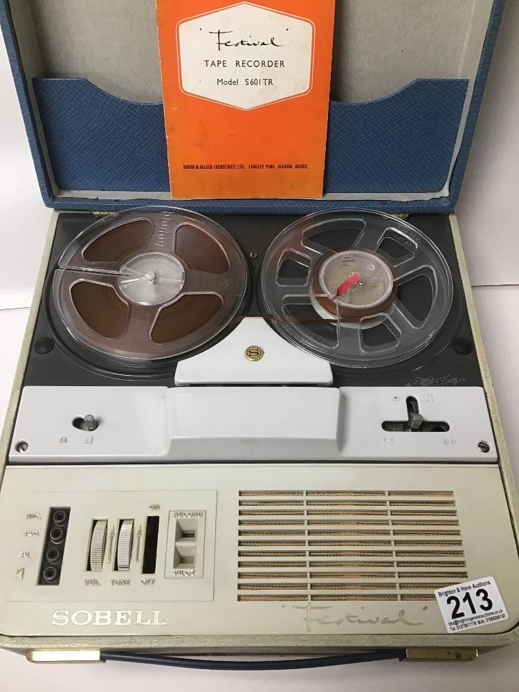 A VINTAGE CASED SOBELL FESTIVAL REEL TO REEL TAPE RECORDER - Image 3 of 8