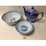 THREE PIECES OF CHINESE PORCELAIN, COMPRISING TWO BOWLS AND A TEA POT