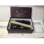 A PAIR OF JOHN LOBB LEATHER COURT SHOES, BLACK GLACE KID E/I, IN ORIGINAL BOX WITH PURCHASE
