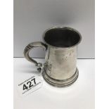 A HALLMARKED SILVER CIRCULAR TANKARD 8CM