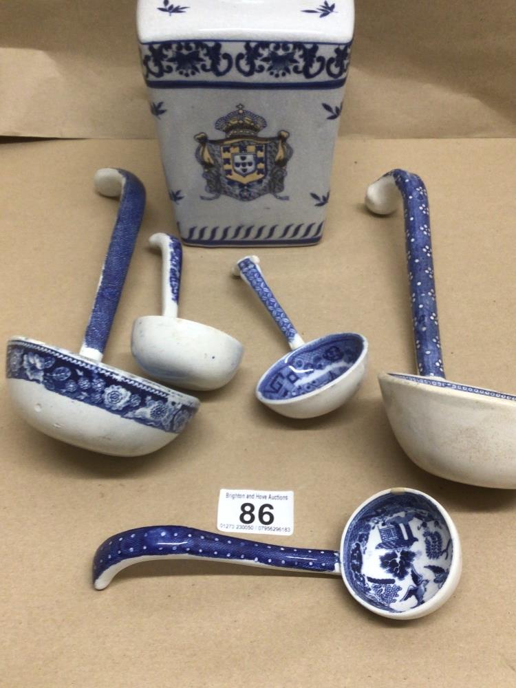 A GRADUATED SET OF BLUE AND WHITE VICTORIAN PERIOD LADELS WITH A VICTORIA CHINA VASE - Image 3 of 4