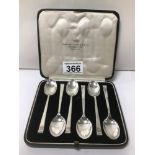 A SET OF SIX ART DECO HALLMARKED SILVER COFFEE SPOONS CASED BY COOPER BROS