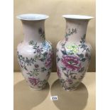 A PAIR OF CHINESE VASES OF BALUSTER FORM DECORATED WITH FLOWERS 41CM