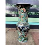 A LARGE BLACK CHINESE PORCELAIN KANGXI VASE WITH CHARACTER MARKS TOO BASE 45 CM