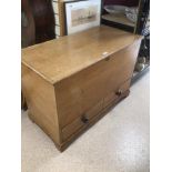 A VICTORIAN PINE MULE CHEST 107 X 51 X 73CM