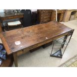 A LARGE VICTORIAN PERIOD KITCHEN/DINING TABLE WITH TWO DRAWERS 183 X 72 X 77CM