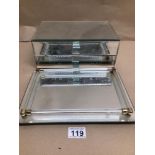 A RECTANGULAR MIRROR COVERED TWO DRAWER JEWELLERY BOX 11CM AND A SIMILAR RECTANGULAR GALLERIED TRAY