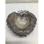 A HALLMARKED SILVER 1894 VICTORIAN PERIOD BON BON DISH PIERCED AND EMBOSSED DECORATED WITH SWIRLS