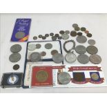 A QUANTITY OF COINAGE INCLUDES 1964 AND 1969 HALF DOLLAR AND A FIVE SHILLING COMMEMORATIVE COIN