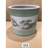 A CELADON BRUSH POT WITH DECORATIVE CHINESE SCENES TO THE SIDES 22CM DIAMETER