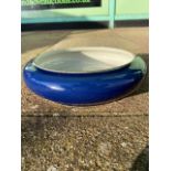 A BLUE CHINESE PORCELAIN SHALLOW BOWL 23 CM