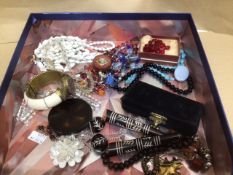A MIXED BOX OF VINTAGE COSTUME JEWELLERY
