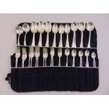 A quantity of Alexander Clark Welbeck silver plated flatware to include sauce ladles and soup