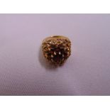 9ct yellow gold and garnet dress ring, approx total weight 4.7g