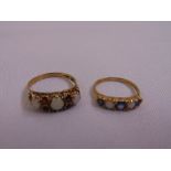 Two 9ct gold rings set with semi precious stones, approx total weight 3.9g