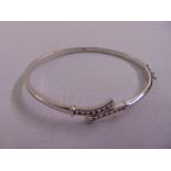9ct white gold bangle, approx total weight 4.6g