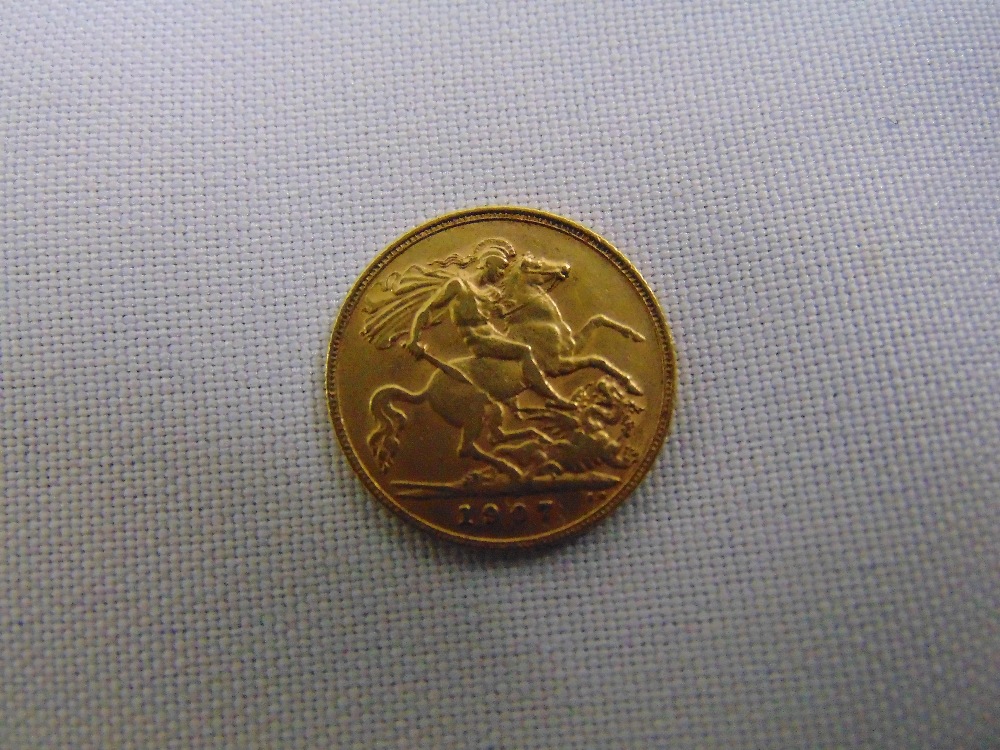 1907 gold half Sovereign