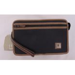 Dunhill gentlemans leather and linen toiletry bag