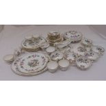 Aynsley Pembroke pattern dinner and tea service to include plates, bowls and a sauce boat on