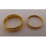 Two 22ct yellow gold wedding bands, approx total weight 7.2g