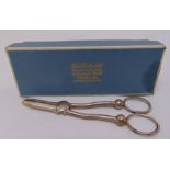 A pair of silver grape scissors, Sheffield 1905, approx weight 66g