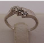 9ct white gold three stone diamond ring, approx total weight 2.0g