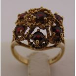 9ct yellow gold and garnet ring, approx total weight 4.4g
