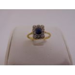 18ct yellow gold sapphire and diamond dress ring, approx total weight 1.9g