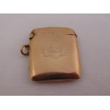 9ct gold vesta case, engraved with racing dogs and motto Celer et Vigilans, London 1908, approx