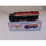 Dinky Toys 942 Foden 14-ton Tanker in original box, diecast model and box in good condition