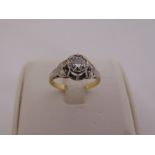 18ct and platinum solitaire diamond ring, approx total weight 3.2g