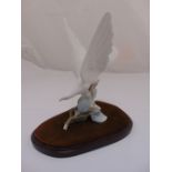 Lladro D119 figurine of a dove to include wooden plinth, 29cm (h)