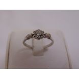 18ct white gold and diamond dress ring, approx total weight 3.0g