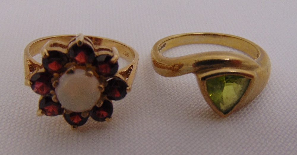 Two 9ct gold rings set with various stones, approx total weight 7.5g