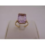 9ct yellow gold and amethyst ring, approx total weight 3.8g