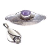 A Holger Lindstrom Finnish silver and amethyst marquise brooch, stylised form, maker's marks HGL,